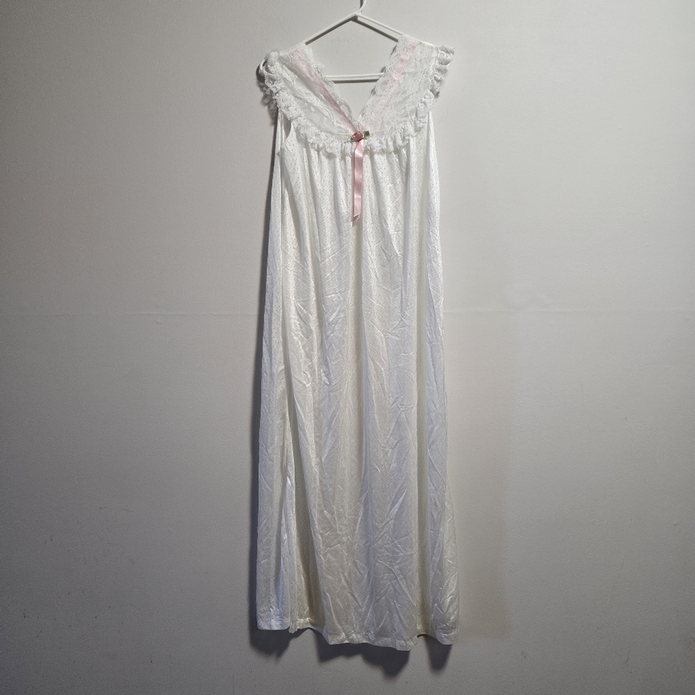 Vintage White Sleeveless Nylon Nightgown with Lace and Pink Accents